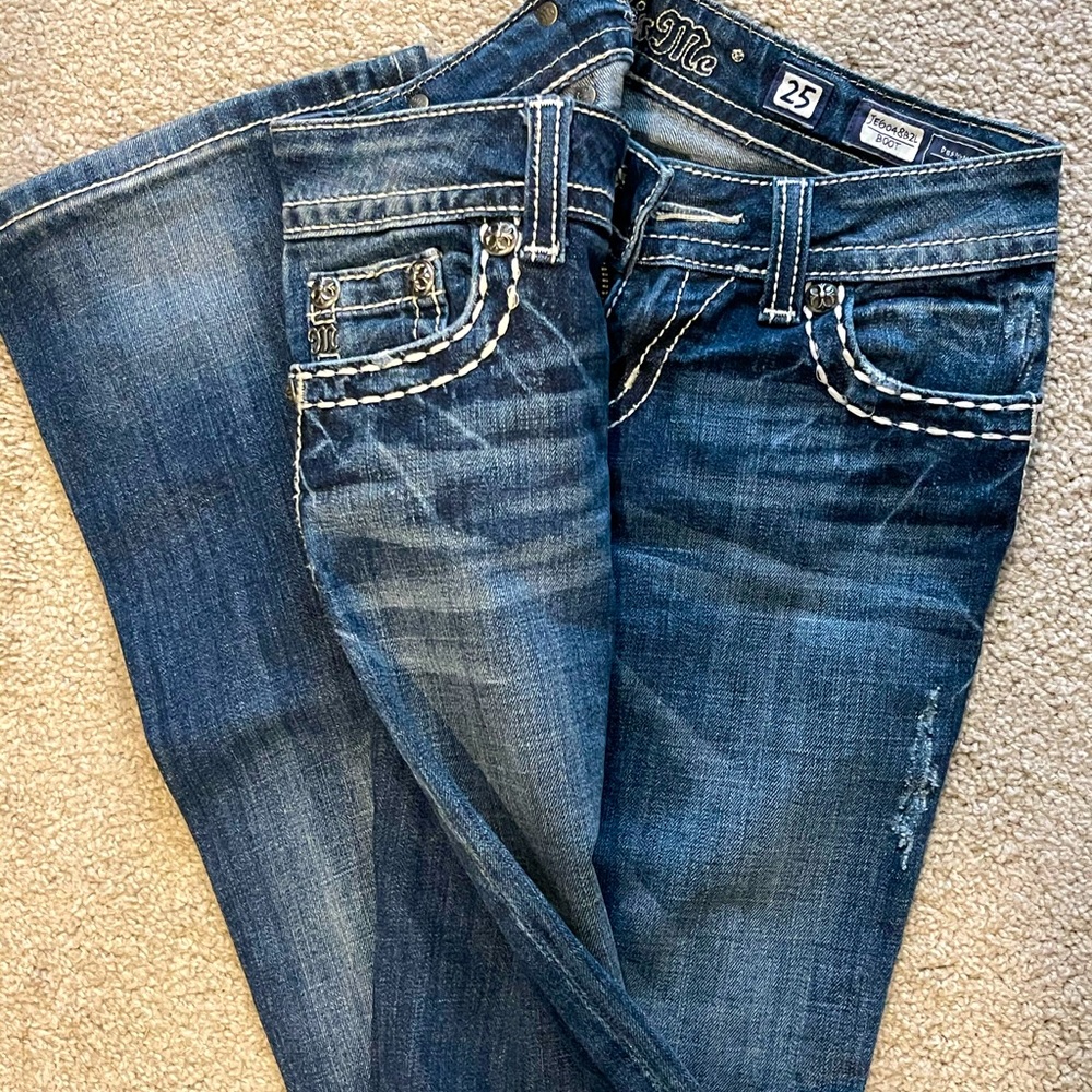 Gently used miss me bootcut denim size 25